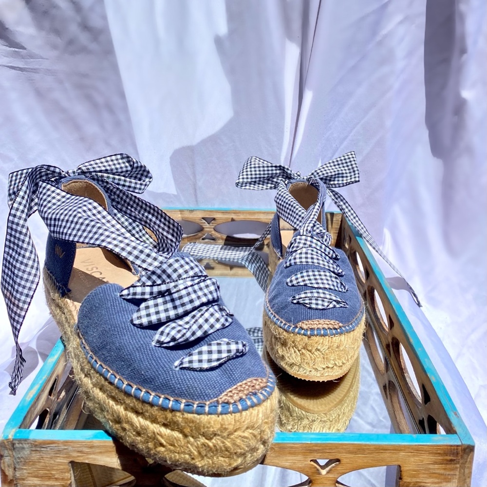Viscata Pinya Canvas D’Orsay Flatforms- Made in Spain